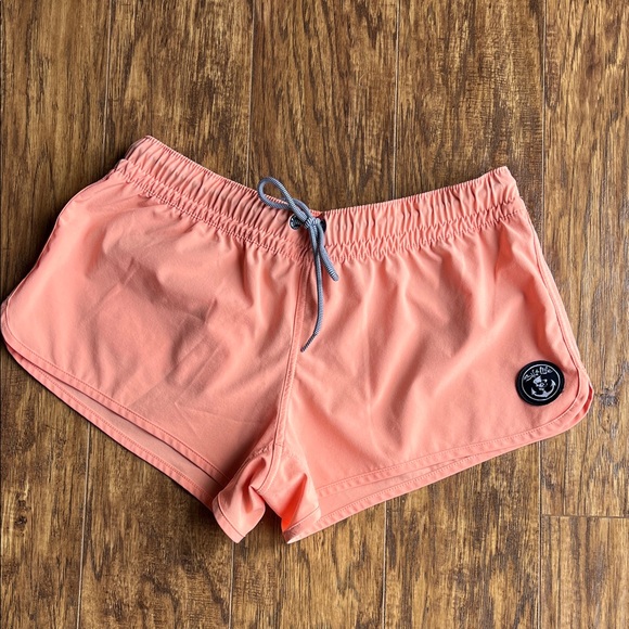 Salt Life Pants - Salt Life Women's Coral Athletic Shorts